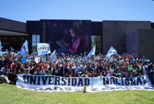 Universidad Nacional de Lomas de Zamora