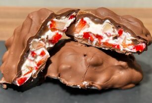 bombones helados yogurt frutilla