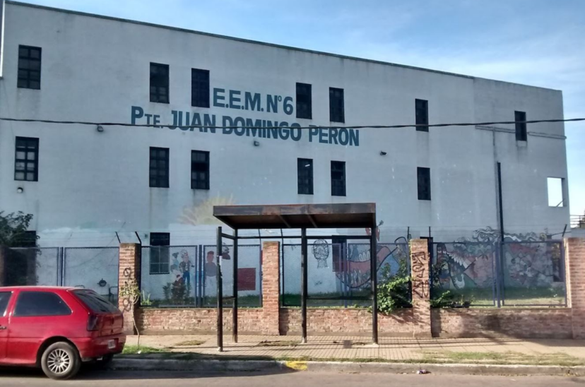 La escuela de los jóvenes que intentaron matar a su compañero de un corte en la yugular.
