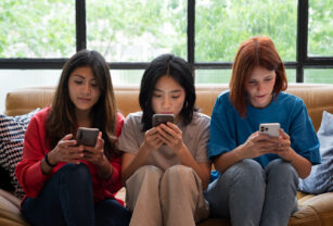 jóvenes redes sociales