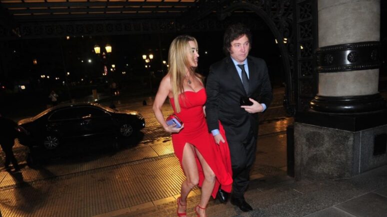 Javier Milei y Fátima Florez en el Colón