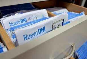 DNI