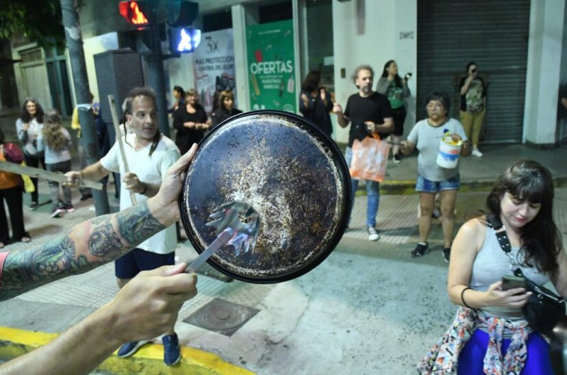 Cacerolazo