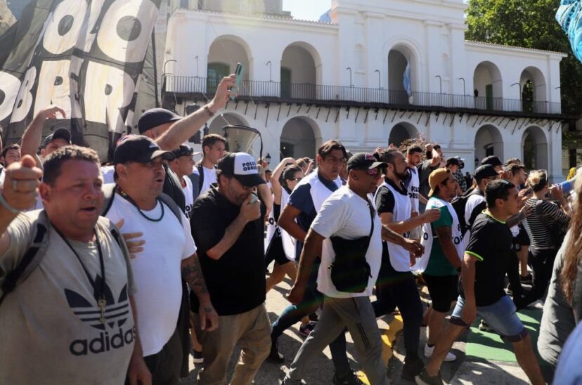 Ley ómnibus protesta
