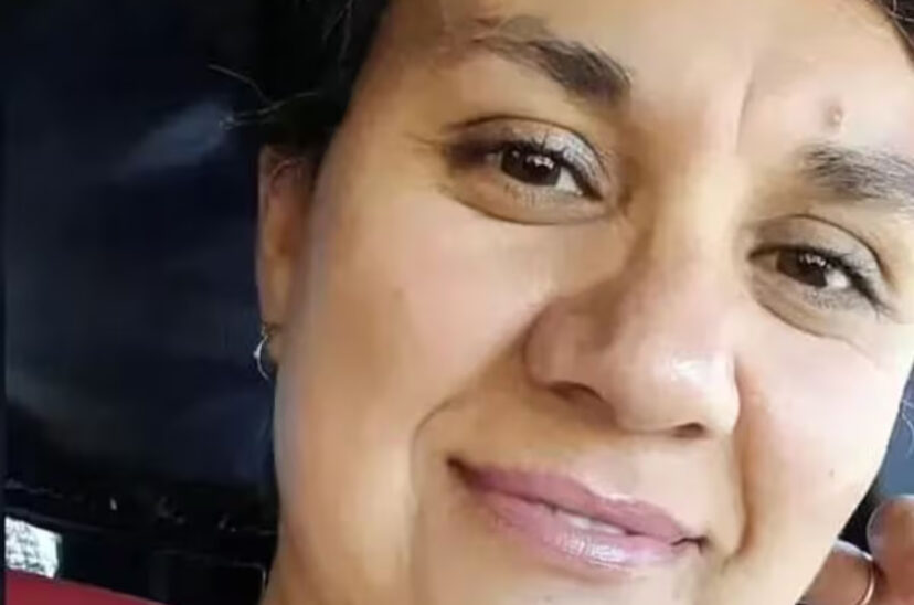 abuela bastonazos