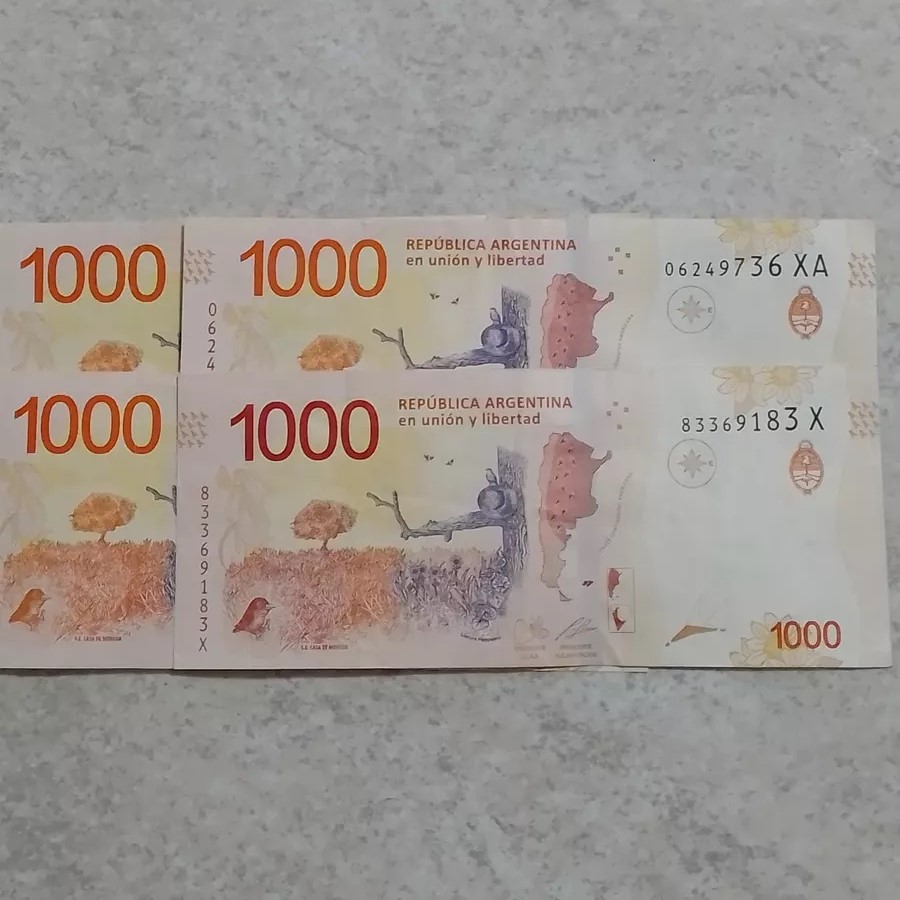 billete rojo