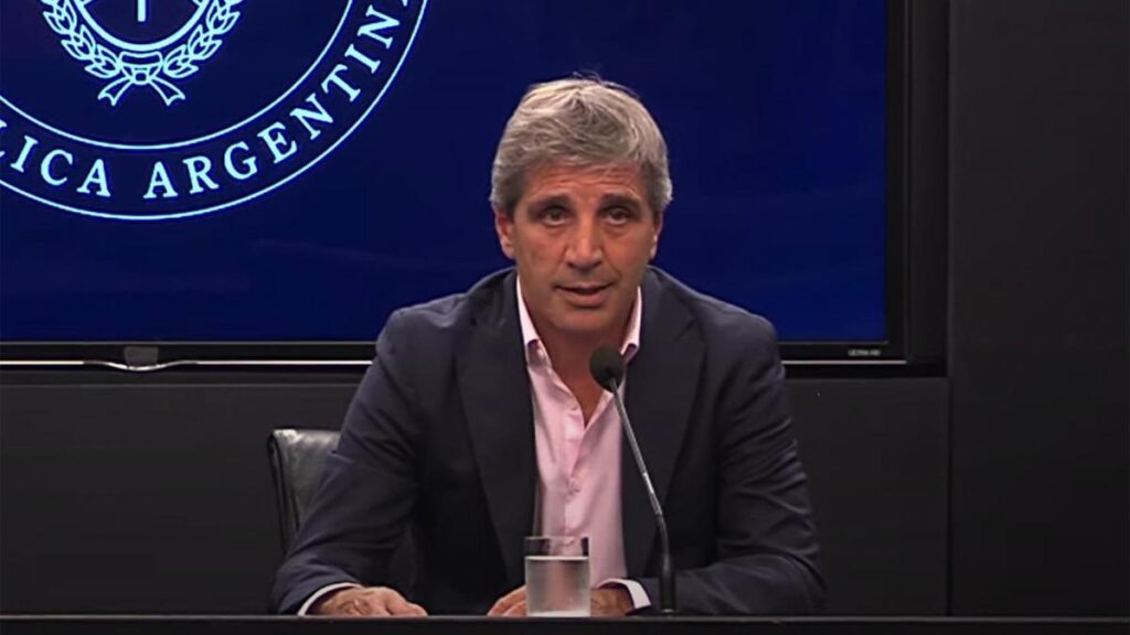 Conferencia Luis Caputo