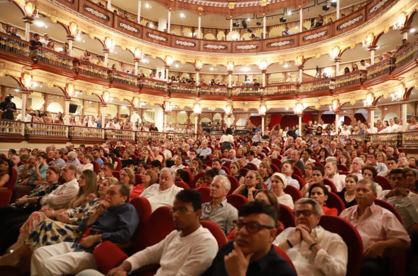 teatro calle corrientes verano