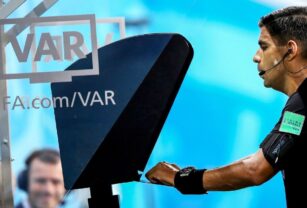 VAR