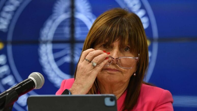patricia bullrich grafóloga