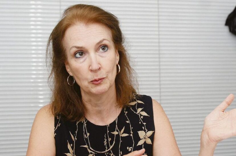 Diana Mondino