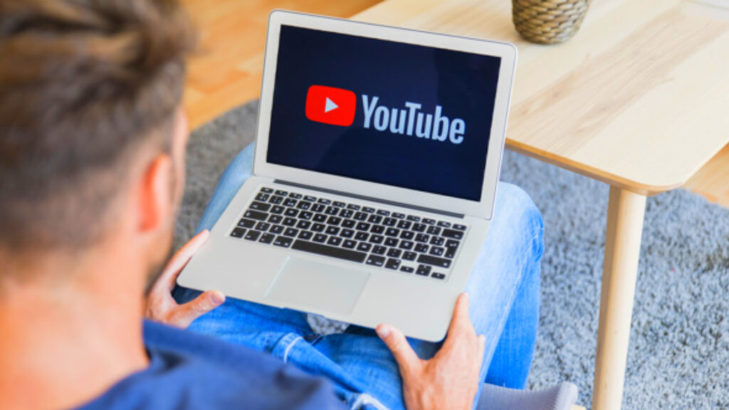 moderador youtube