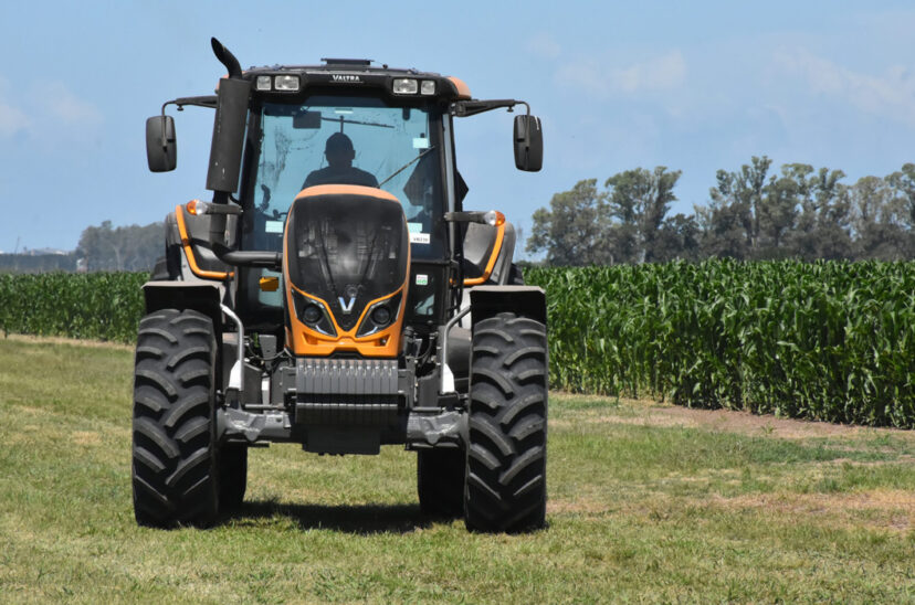 tractor campo maíz valtra expoagro 2024 retenciones