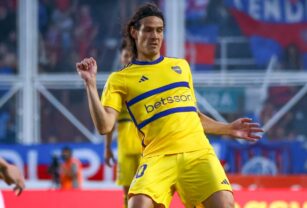 Cavani memes