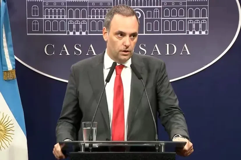 Fondos fiduciarios adorni