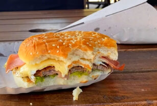 Hamburguesa La Plata