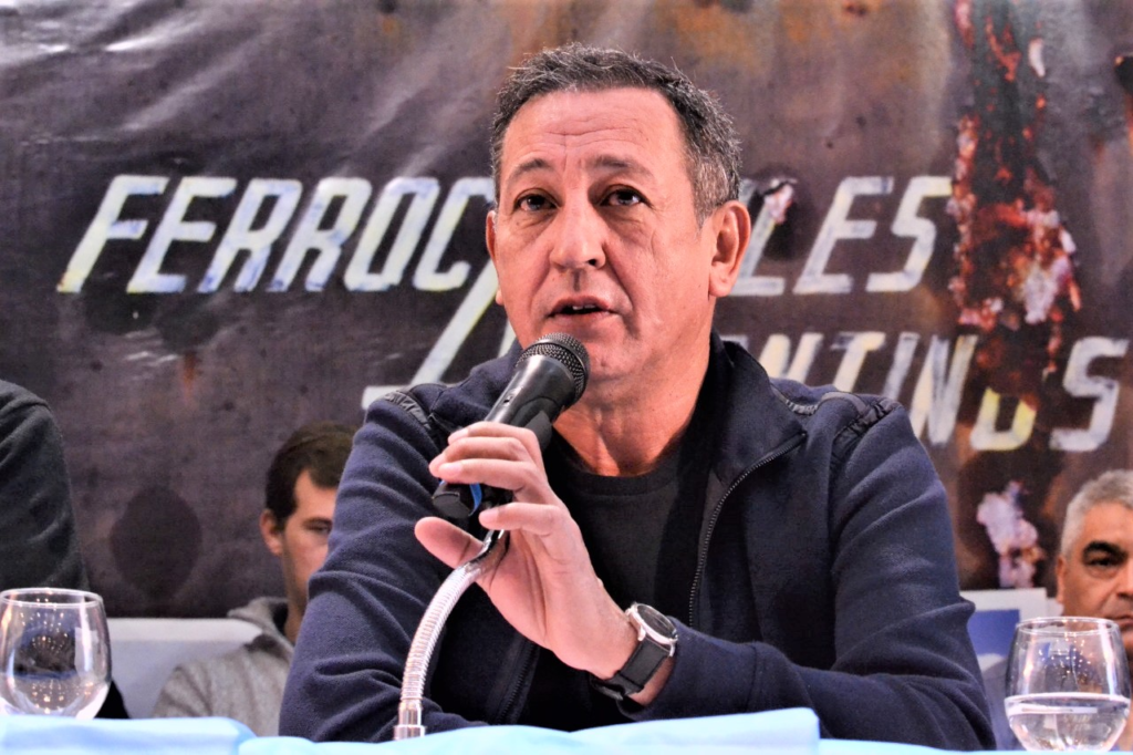 Omar Maturano trenes