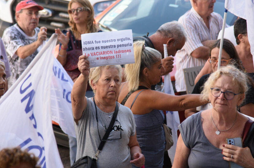 Protestas IOMA