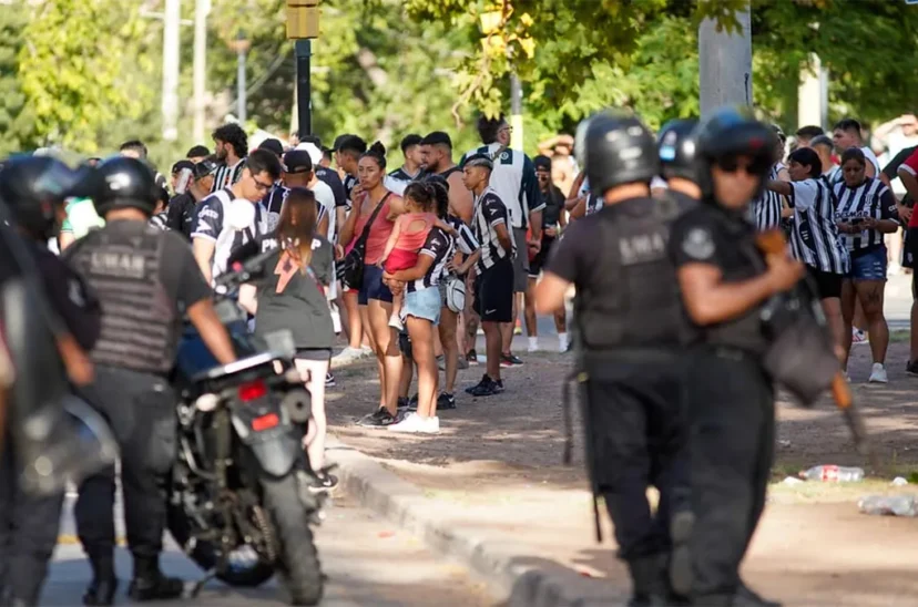 gimnasia y esgrima de Mendoza