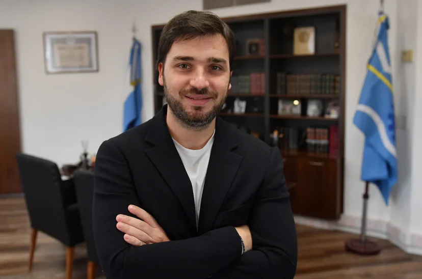 Torres, gobernador de Chubut