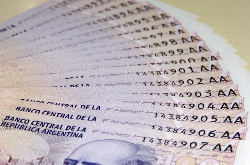 billete $100