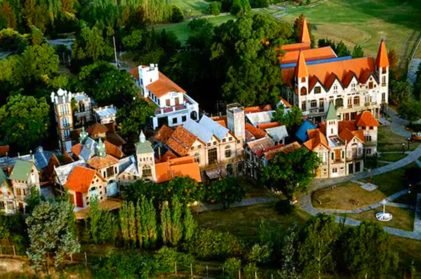 Campanopolis Escapada