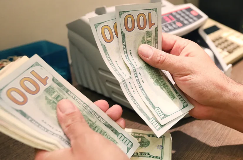 Dólar blue bajó