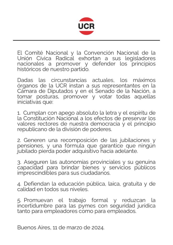 Comunicado de la UCR.
