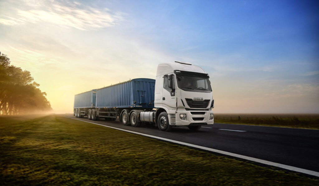 camión iveco potencia natural transportistas