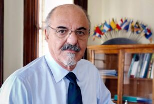 carlos tomada