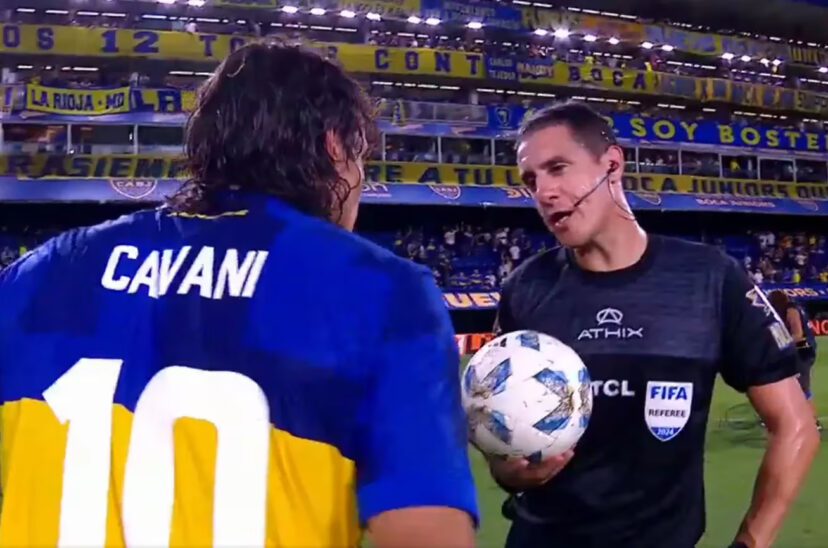 cavani arbitro