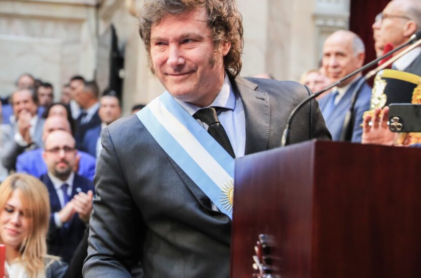 denunciaron Milei
