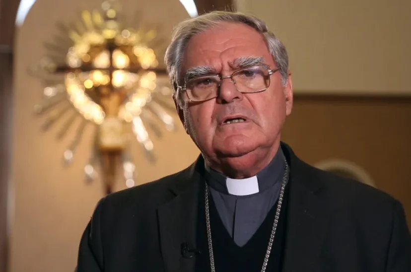 monseñor Oscar Ojea