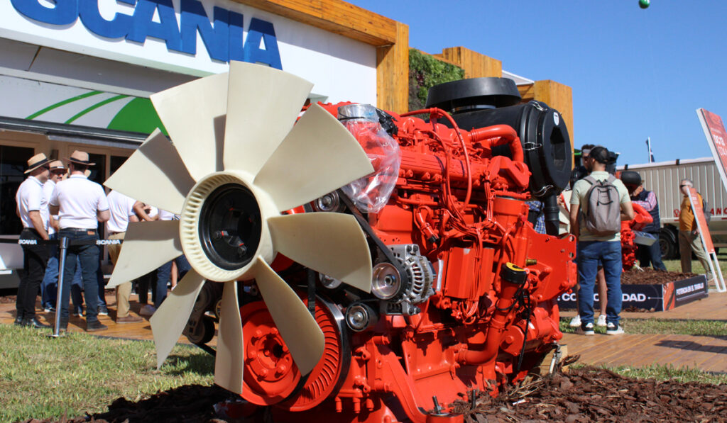 motor scania DC 13