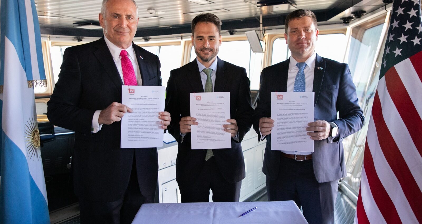 Firma acuerdo Hidrovía