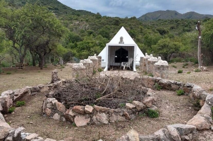 El lugar donde operaba la secta Seshen.