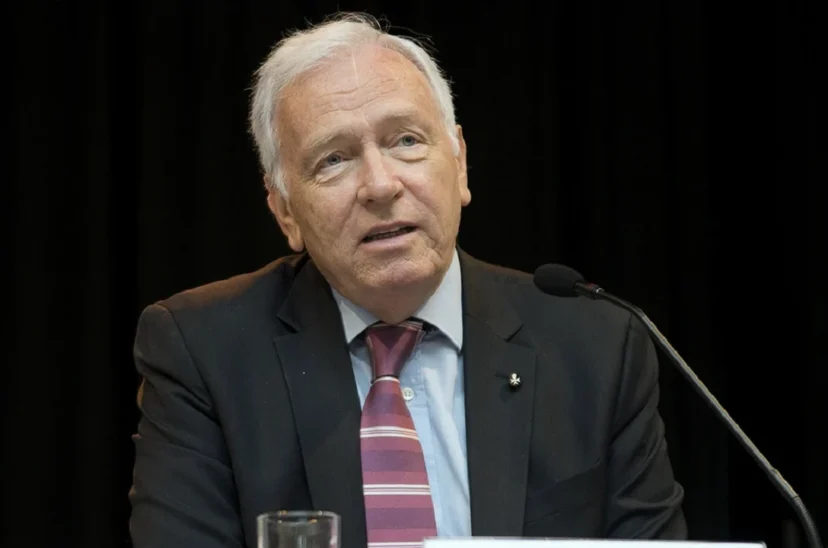 Carlos Mahiques