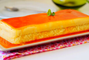 Flan de Manzana