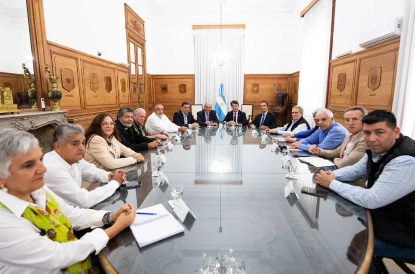 Gobierno y CGT