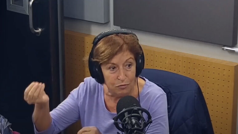 Laura Ginsberg iran