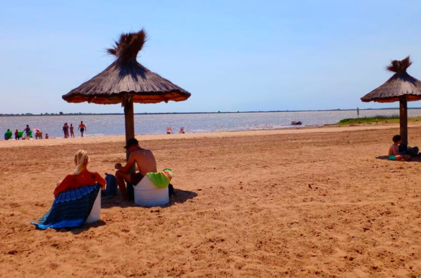Vuelta de Obligado playas paradisíacas