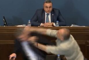 Agresión en el parlamento de Georgia