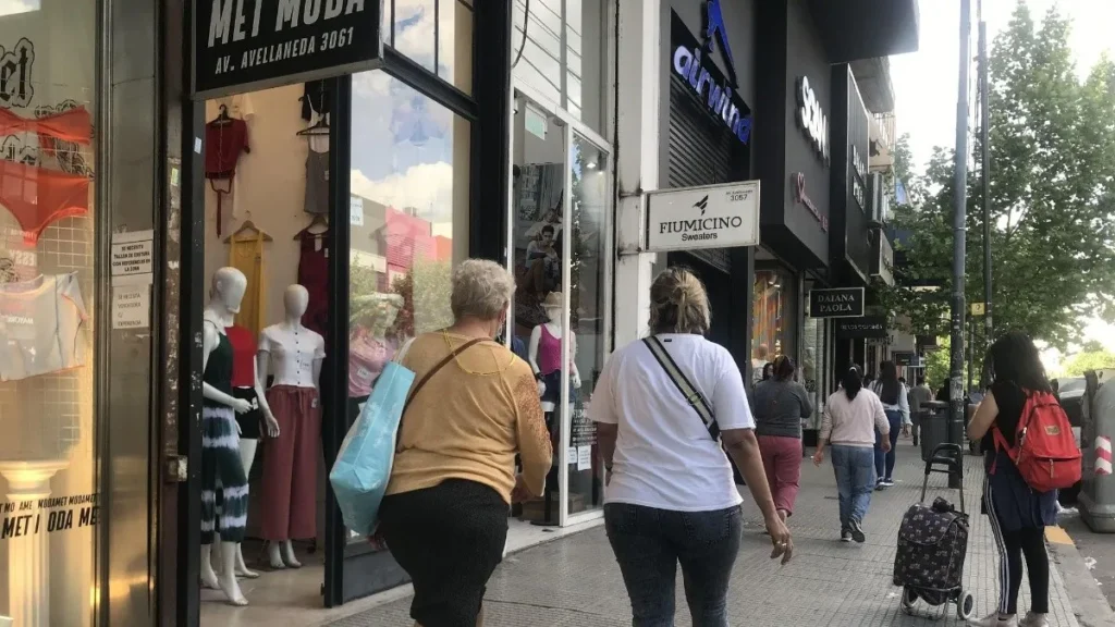 ropa barata Avellaneda