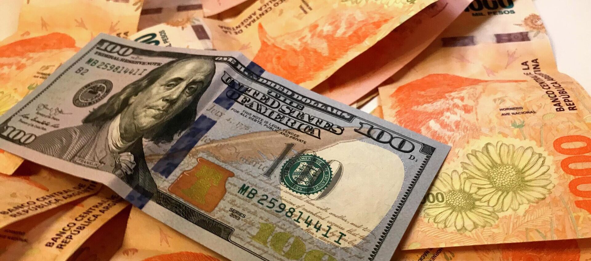 dólar