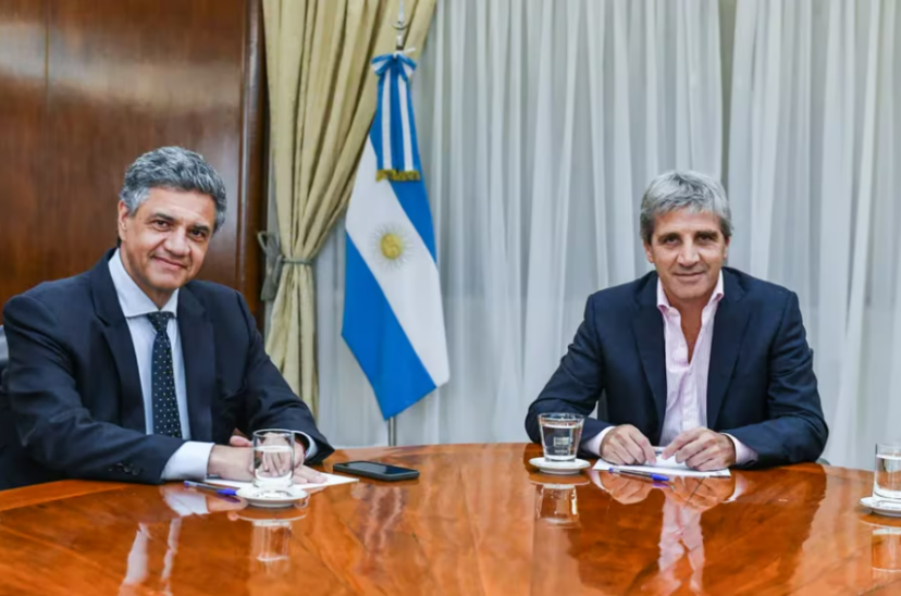 coparticipación jorge macri luis caputo .