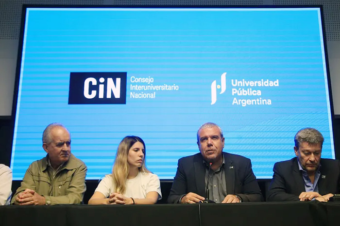 Representantes de universidades públicas (CIN)