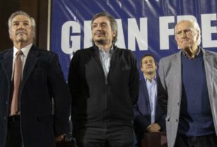 Felipe Solá Máximo Kirchner