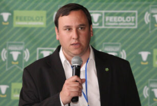 Fernando Storni feedlot