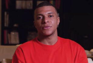 Mbappé out PSG