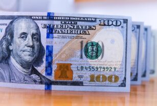 dólar